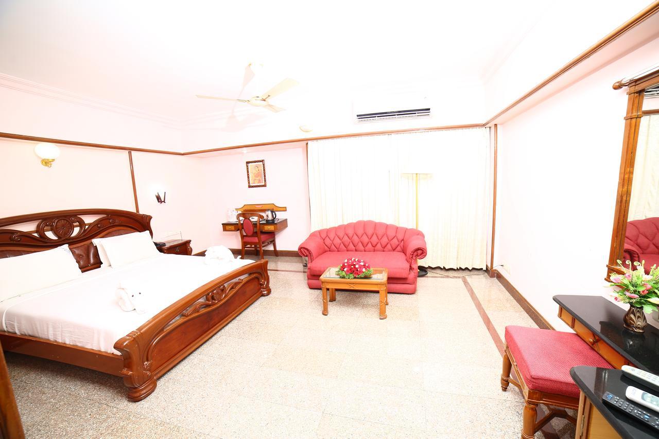 Mayura Residency Guruvayur Room photo