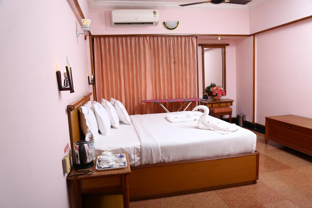 Mayura Residency Guruvayur Exterior photo