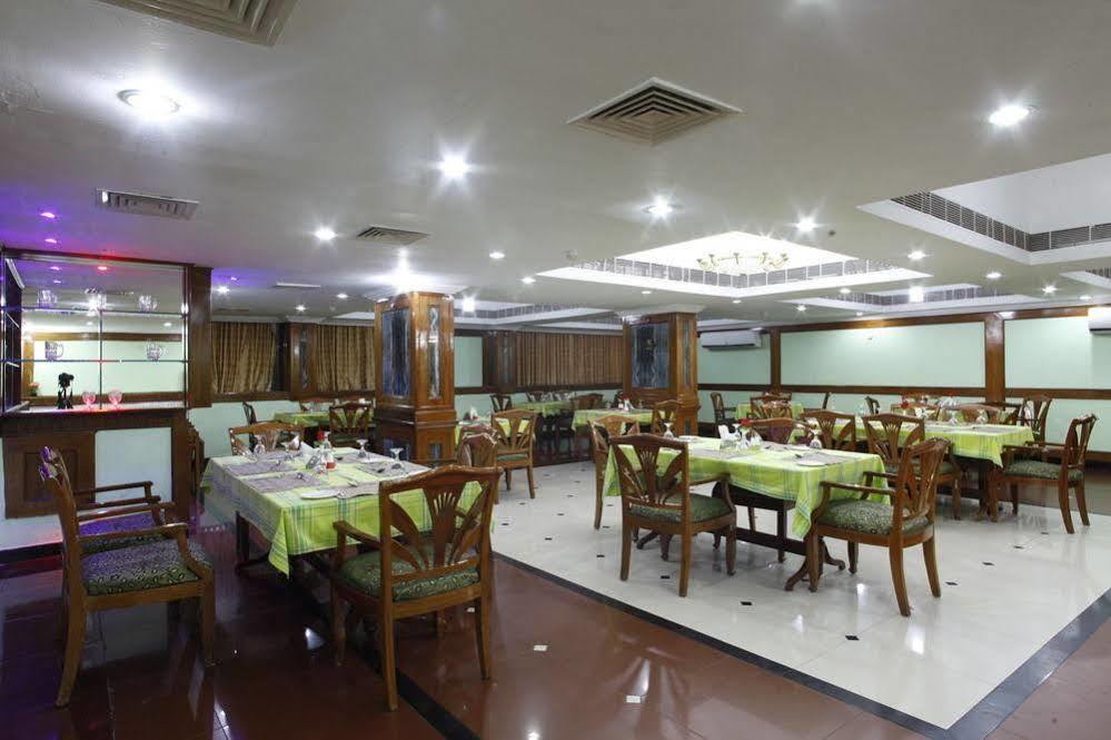 Mayura Residency Guruvayur Exterior photo